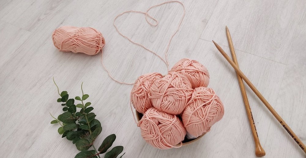 Pink yarn - Gifts for knitters