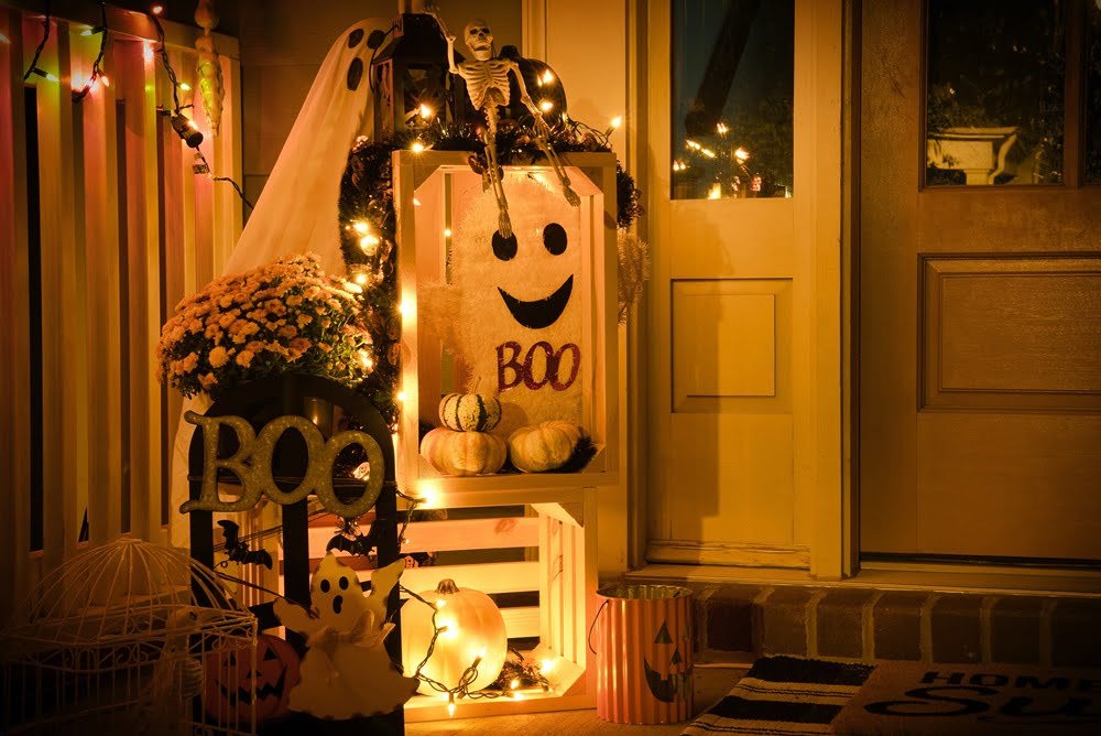 Halloween outdoor decor