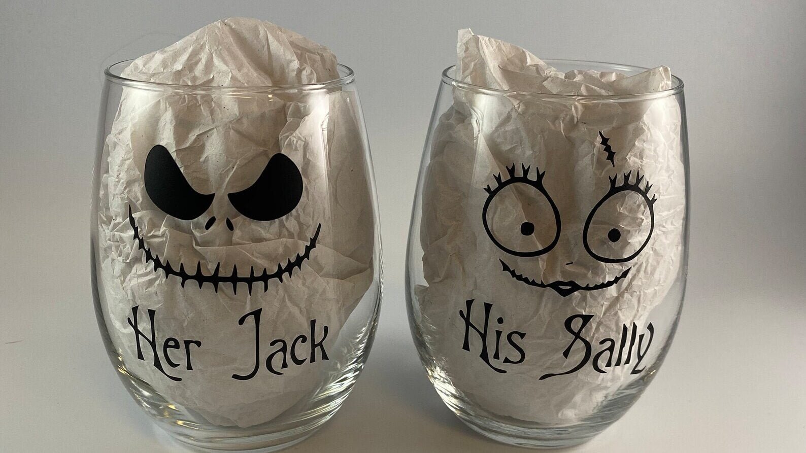 Jack Skellington and Sally Wine Glass Set