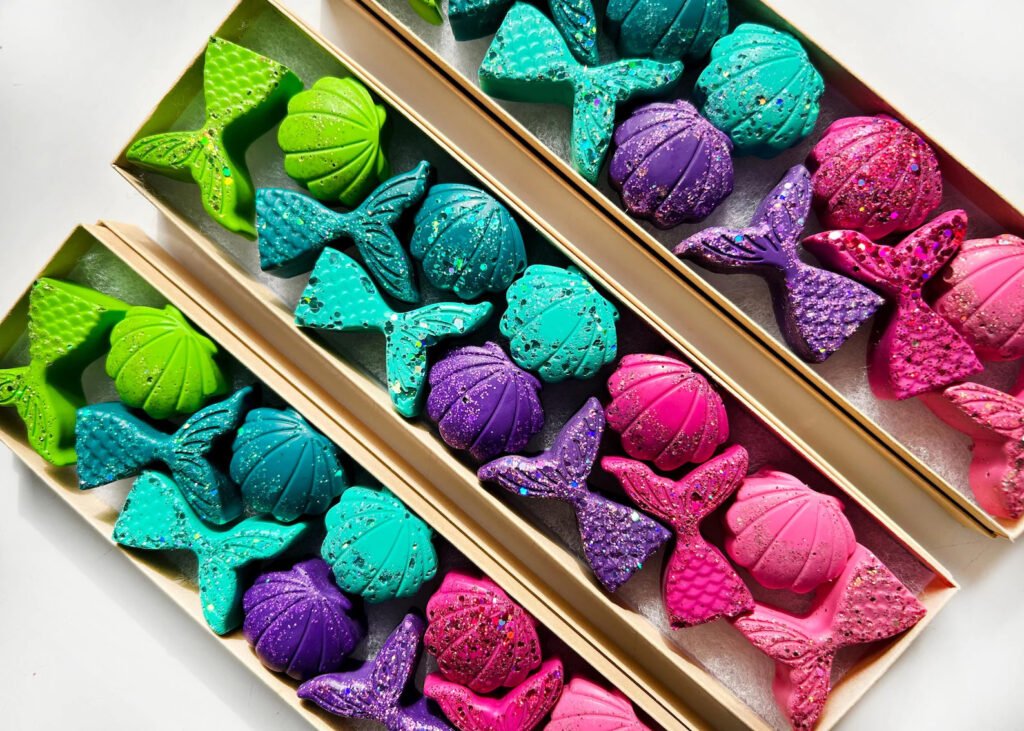 Glitter Mermaid & Seashell Crayon Sets
